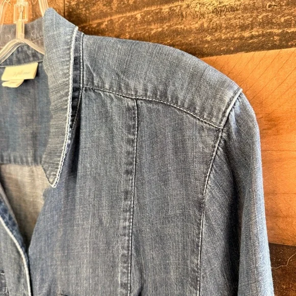 J. Jill Blue Chambray Button Down Shirt - Picture 4 of 8